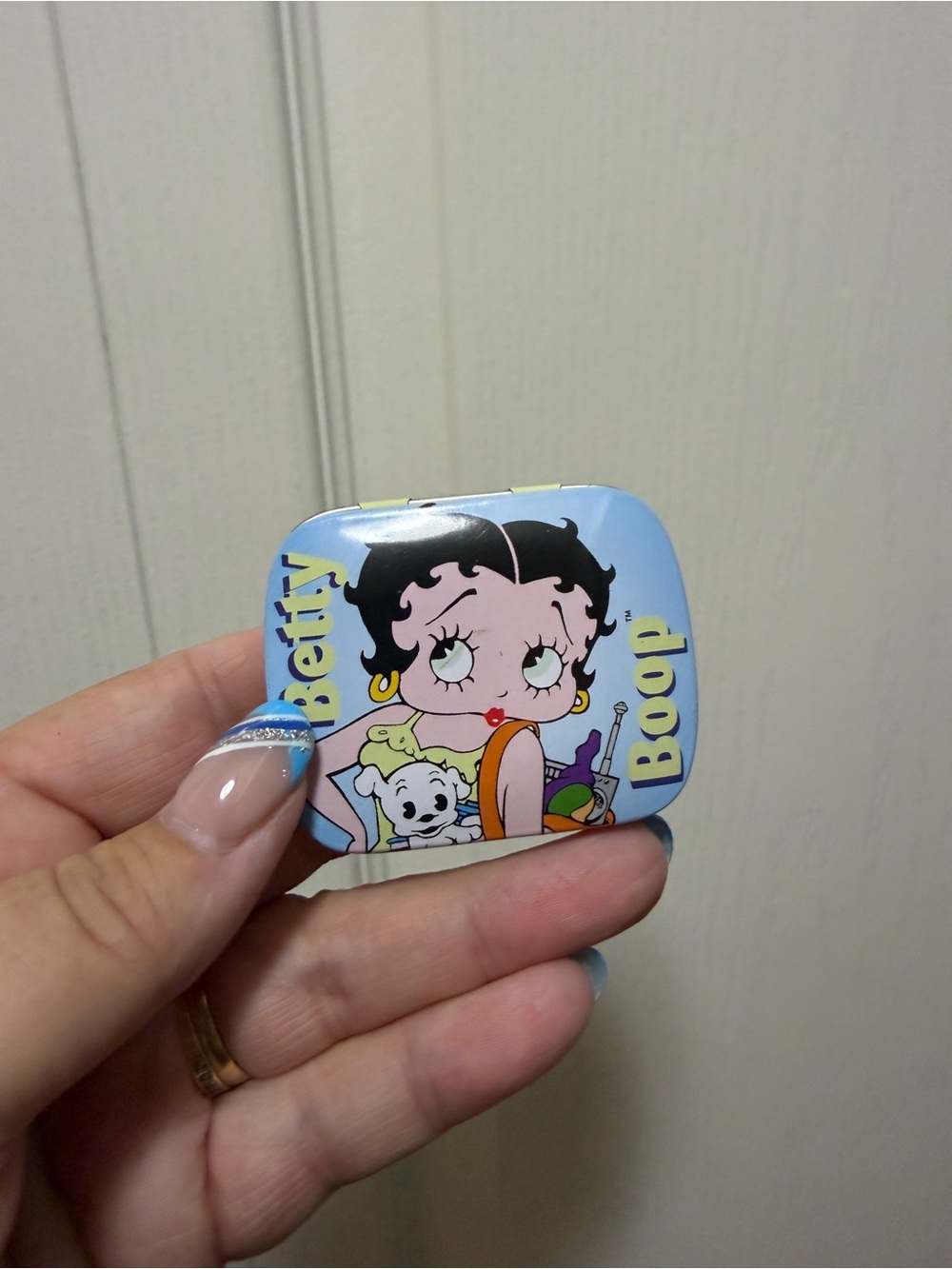 Betty Boop Light Blue Tin with Colorful Artwork
